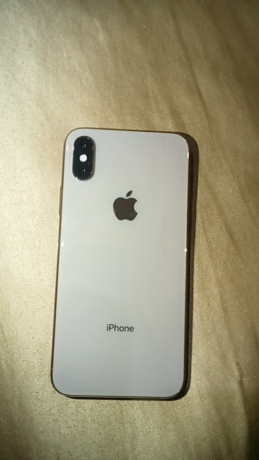 iphone-xs-big-0