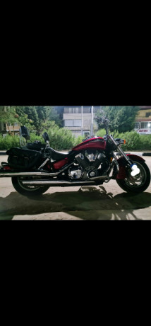 motosykl-honda-1800-vtx-modyl2002-llbyaa-big-0