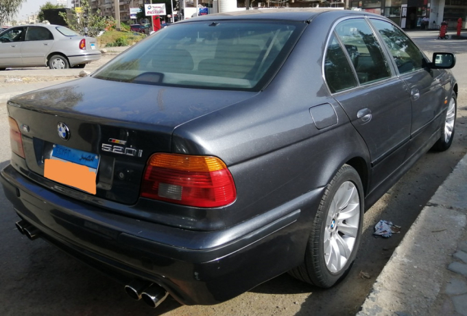 syar-by-am-dblyo-e39-modyl-2002-llbyaa-big-0