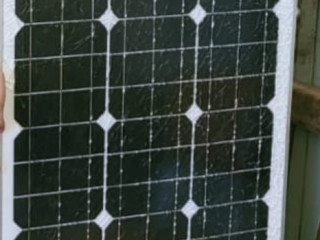 لوحة طاقة شمسية للبيع