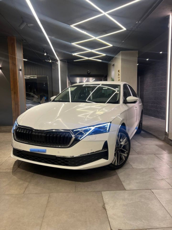 skoda-aoktafya-a8-modyl-2025-gdydh-llbyaa-big-0