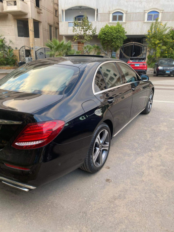 mercedes-e180-for-sale-big-2