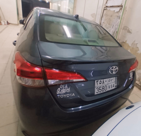 syar-toyota-yars-modyl-2021-llbyaa-big-1