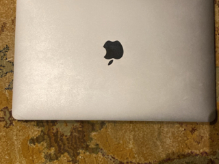 apple-macbook-pro