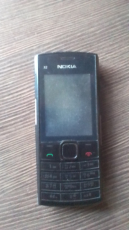 mobayl-nokya-nokia-x2-big-1